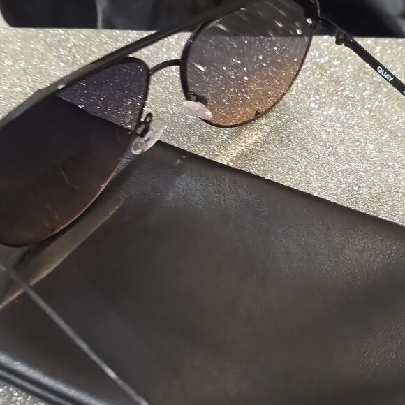 Quay Australia High Key Aviator Sunglasses- Black Frame/Grey Coral Gradient Lens main image 13